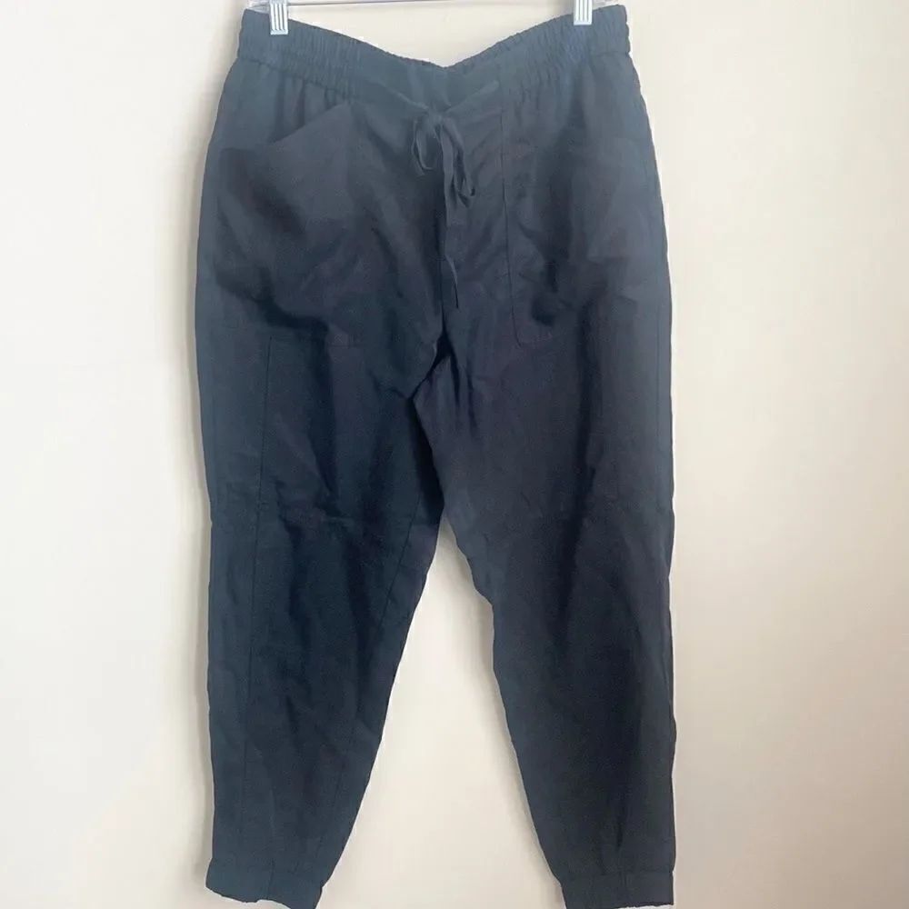 Banana Republic Black Lightweight Joggers M